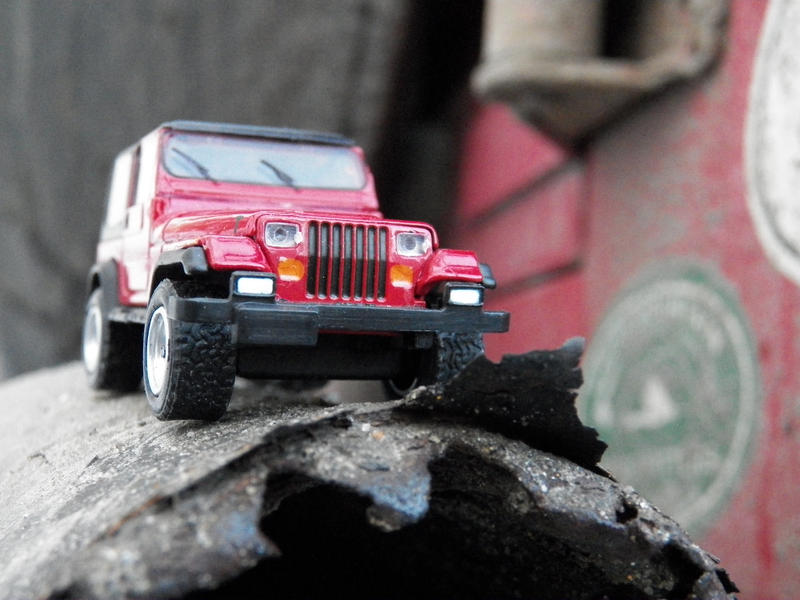 Illustration for article titled LaLD Car Week 'lil Red YJ - Greenlight Jeep Wrangler 1:64